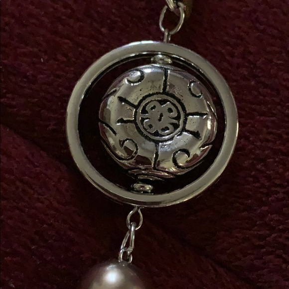 Necklace - Picture 2 of 5